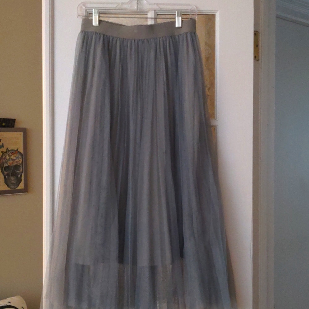 Grey tulle skirt